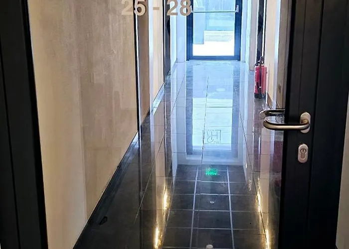 מלון דירות Hira Boarding דינגולפינג