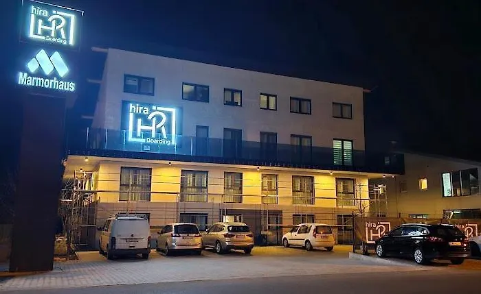 Hira Boarding 3* דינגולפינג