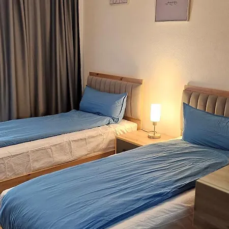 Appart hôtel Hira Boarding 3*