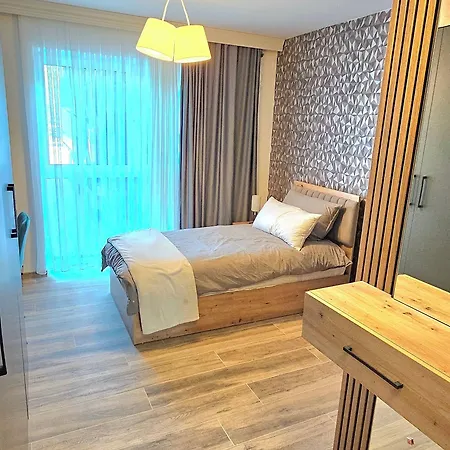 Hira Boarding Aparthotel 3*
